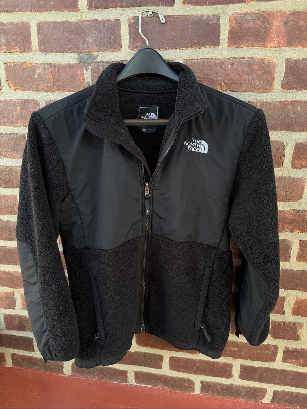 The North Face Women’s Denali Black Fleece Jacket Full Zip